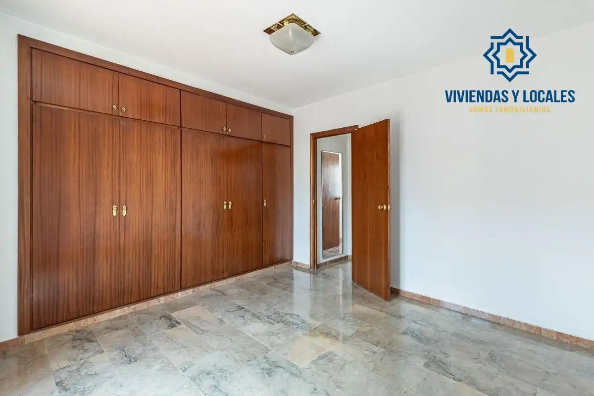 Piso con ascensor en venta en Calle MARQUES DE MONDEJAR, imagen 13