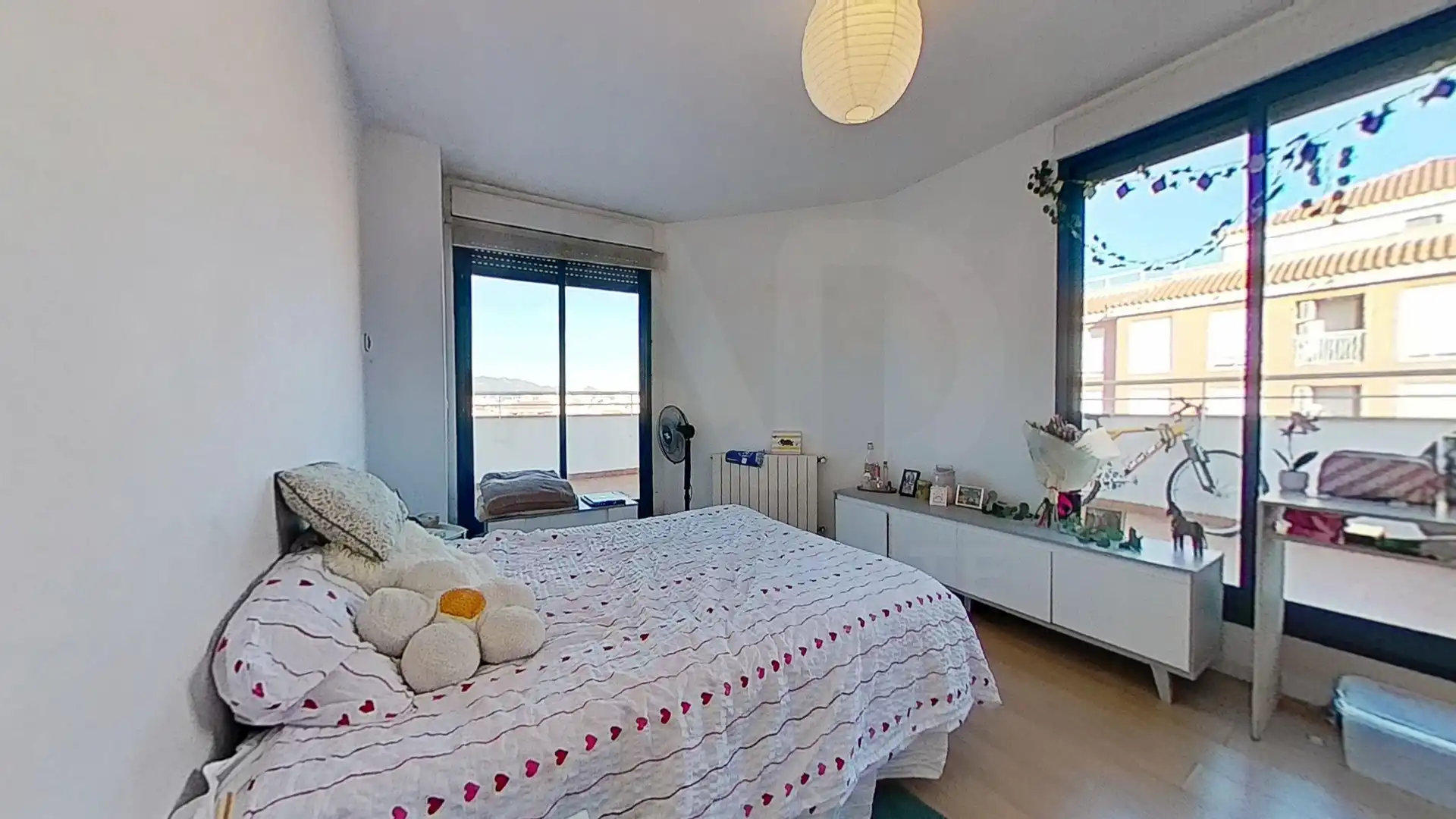 Duplex avec ascenseur à vendre à Sur