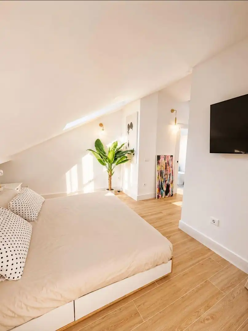 Habitación de Casa adosada en venta en Polanco con Calefacción, Jardín privado y Terraza