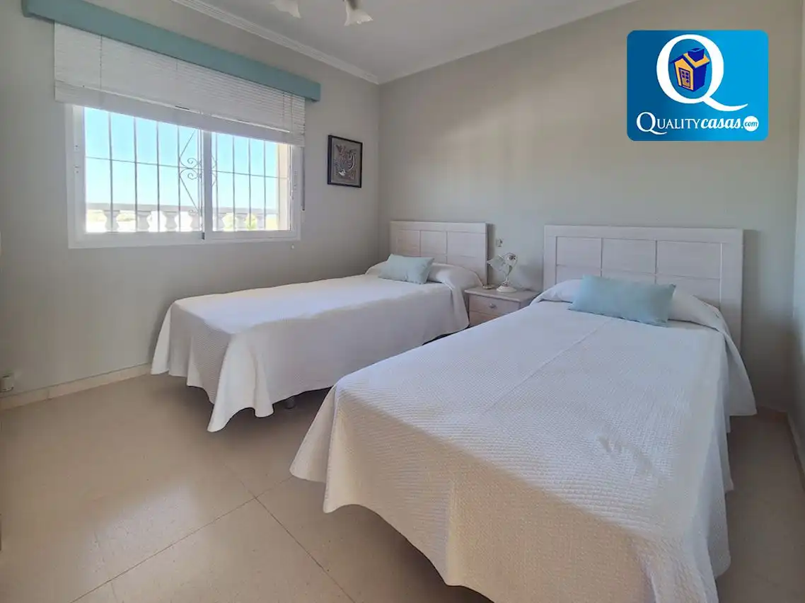 Habitación de Casa o chalet en venta en Mutxamel con Aire acondicionado, Calefacción y Terraza