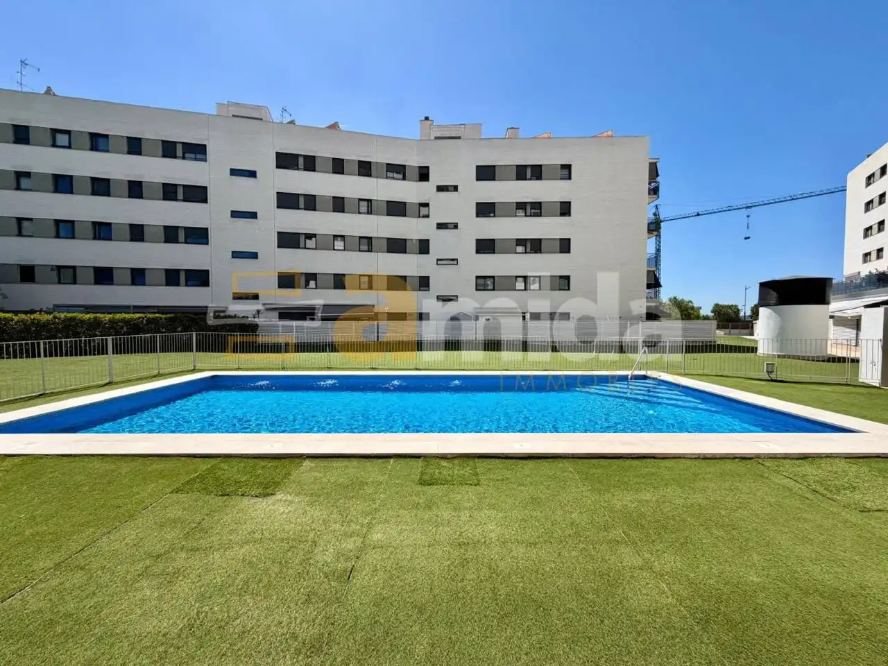 Swimming pool of Flat for sale in Sabadell  with Air Conditioner, Heating and Parquet flooring