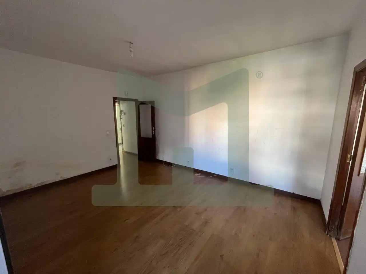 Living room of Flat for sale in  Madrid Capital