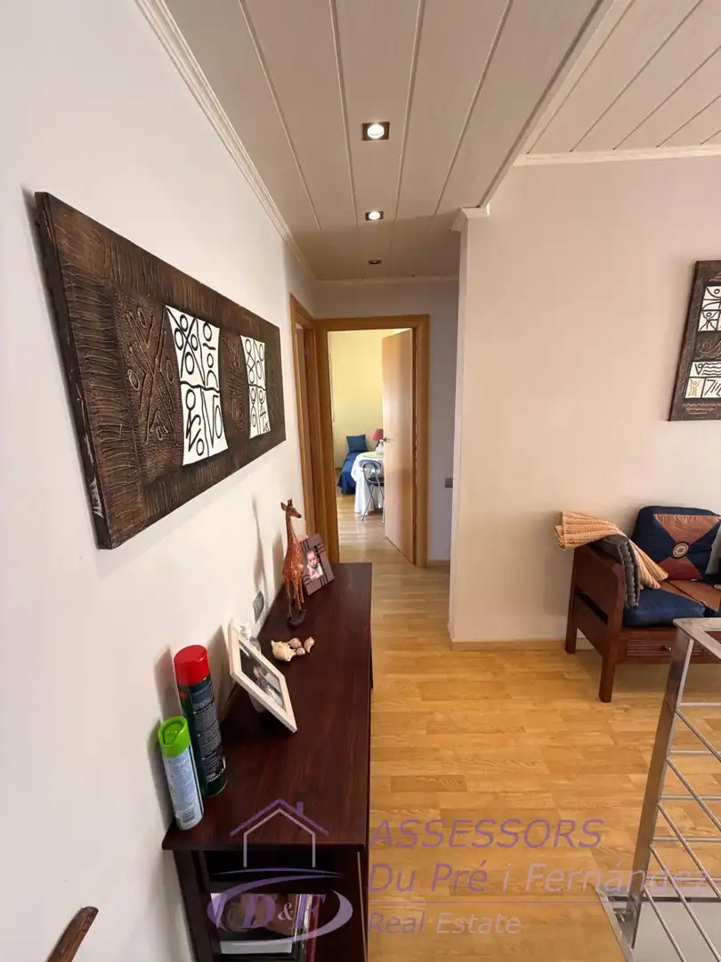 Casa aparellada amb terrassa en venda a Sant Cebrià de Vallalta, imagen 5