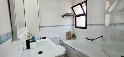 Bany de Planta baixa en venda en Mijas amb Aire condicionat, Calefacció i Terrassa