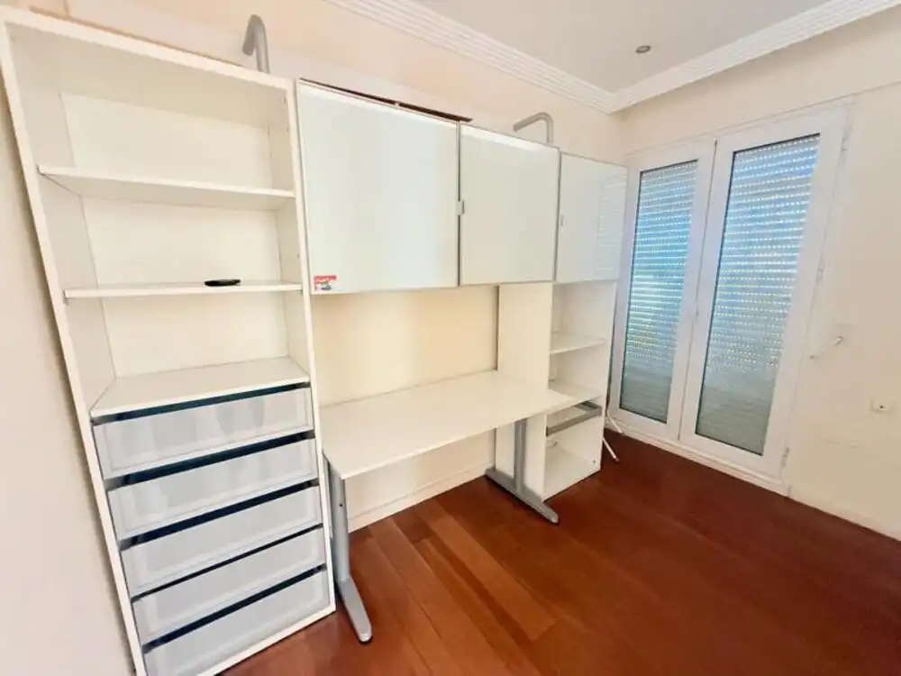 Ático de alquiler en Marbella con Aire acondicionado, Terraza y Piscina