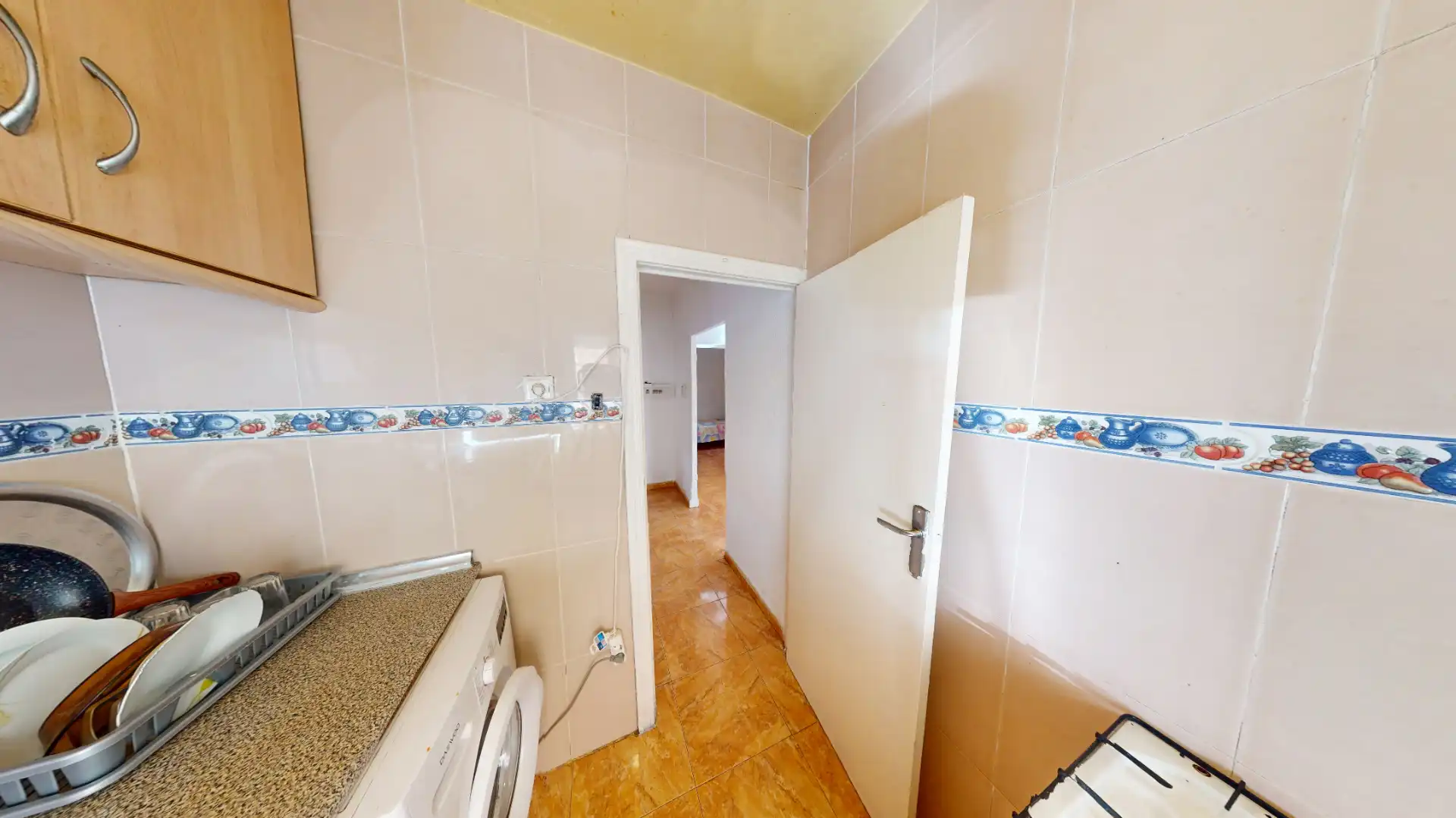 Piso en venta en Almería con Amueblado, Balcón y Alarma