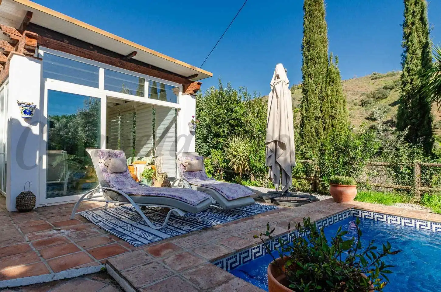 Casa amb piscina en venda a Árchez, imagen 3