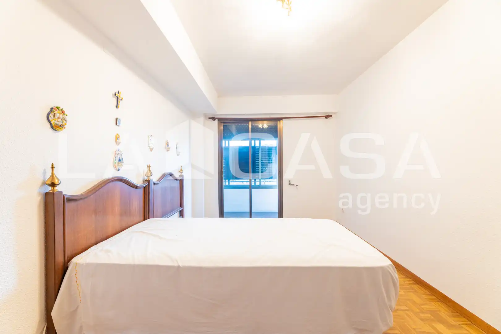 Piso en venta en Valencia con Horno y Balcón