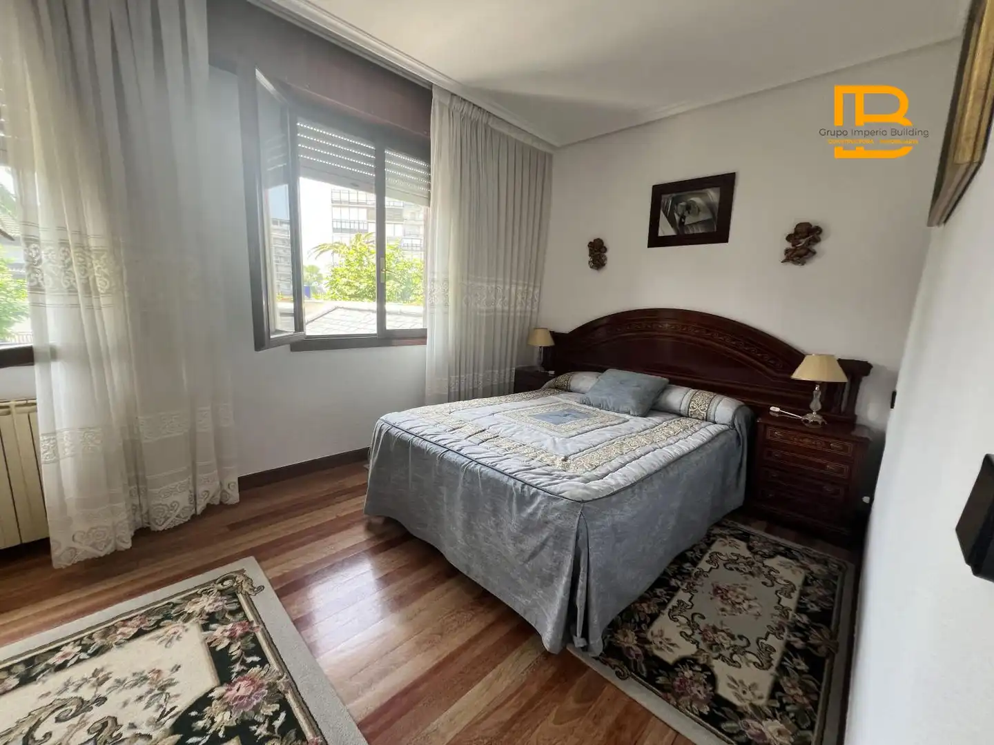 Dormitori de Casa o xalet en venda en Laredo amb Calefacció, Terrassa i Traster