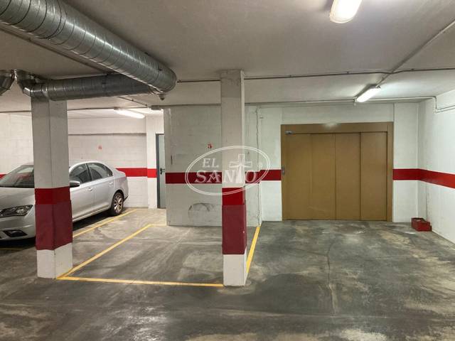 Garaje en Venta en Ciudad Jardín - Zoco