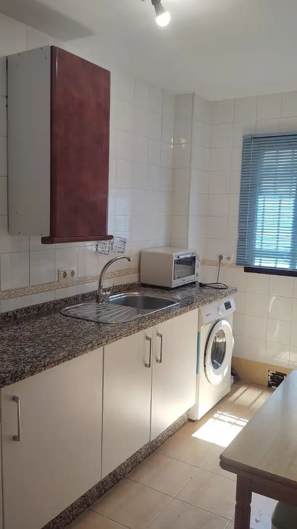 Piso de alquiler en Avenida Sevilla, 49, Brenes