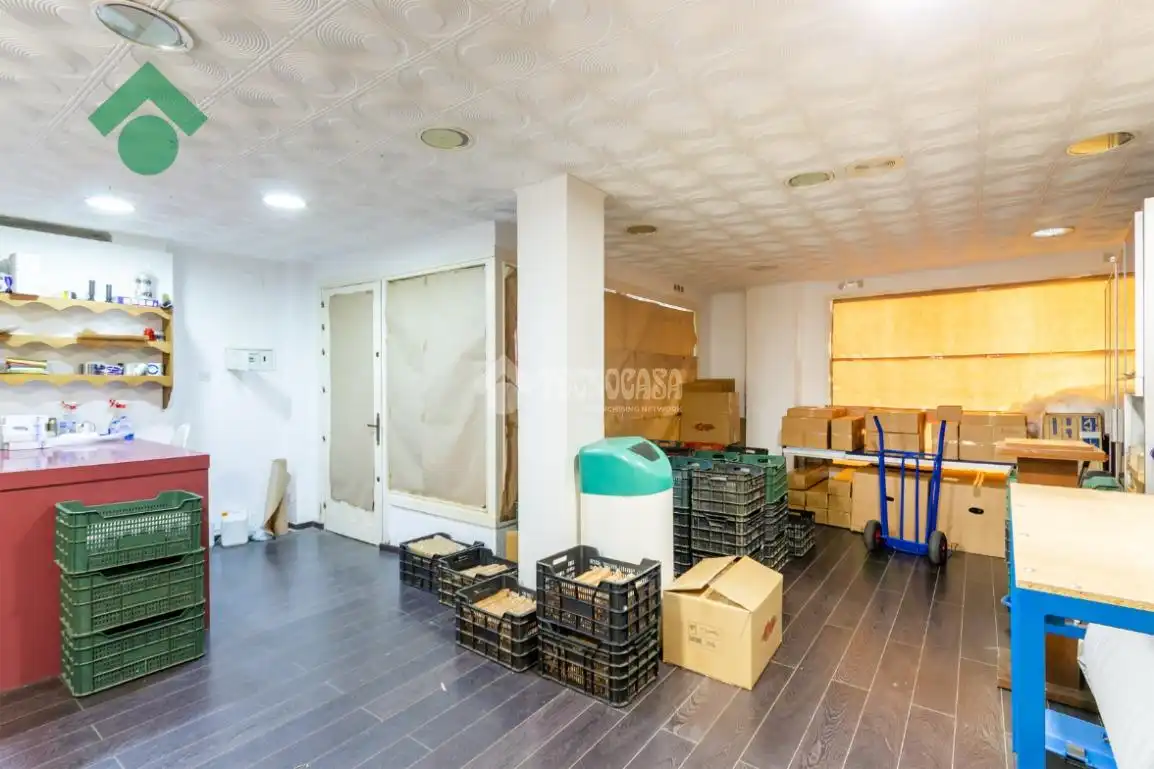 Business premises for sale in Almuñecar centro