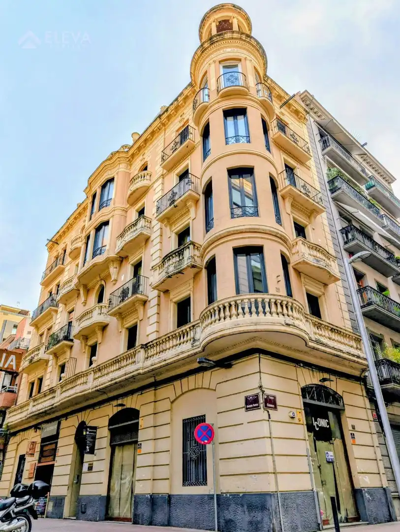 Vista exterior de Edificio en venta en Lleida