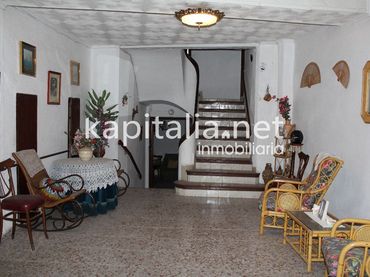 Casa con balcone in vendita a Bocairent