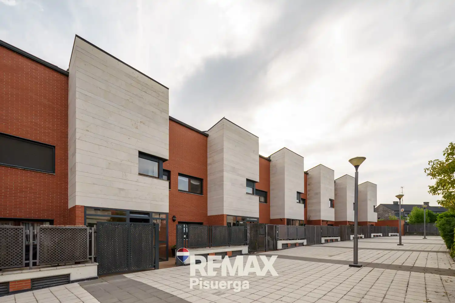 Vista exterior de Casa o chalet en venta en Valladolid con Aire acondicionado, Jardín privado y Terraza