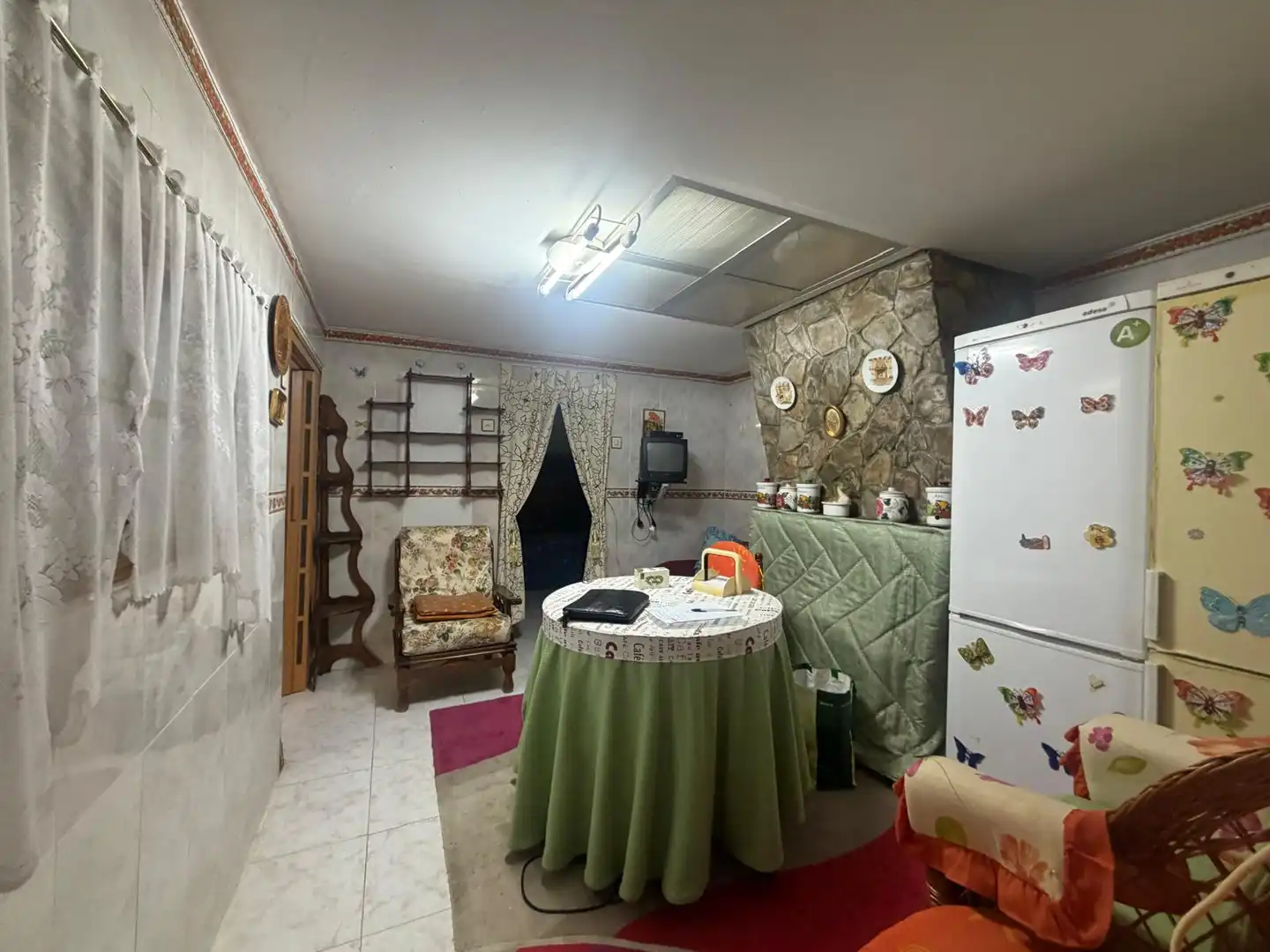 Kitchen of Country homes for sale in Cuelgamures  with Furnished and Washing machine