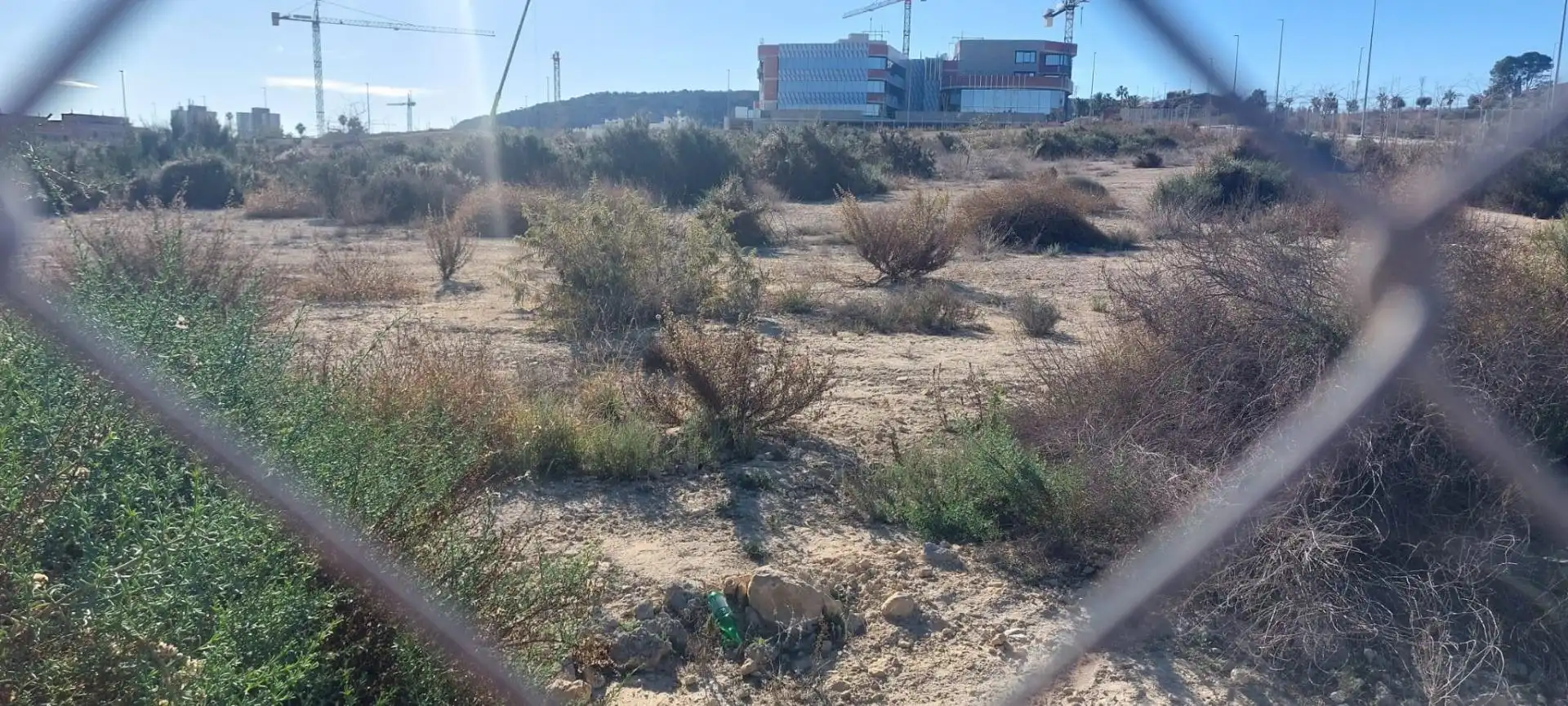Wohnbaugrundstück zum Verkauf in Garbinet - Vistahermosa, imagen 3