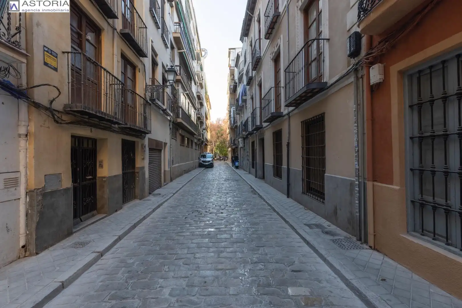 Casa con terraza en venta en Calle CONDE DE LAS INFANTAS, imagen 2
