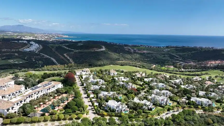 Apartament amb piscina en venda a Doña Julia Golf, imagen 23