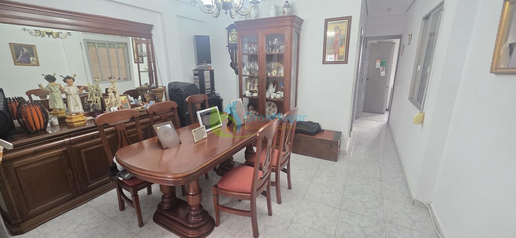 Menjador de Pis en venda en  Sevilla Capital amb Terrassa i Balcó