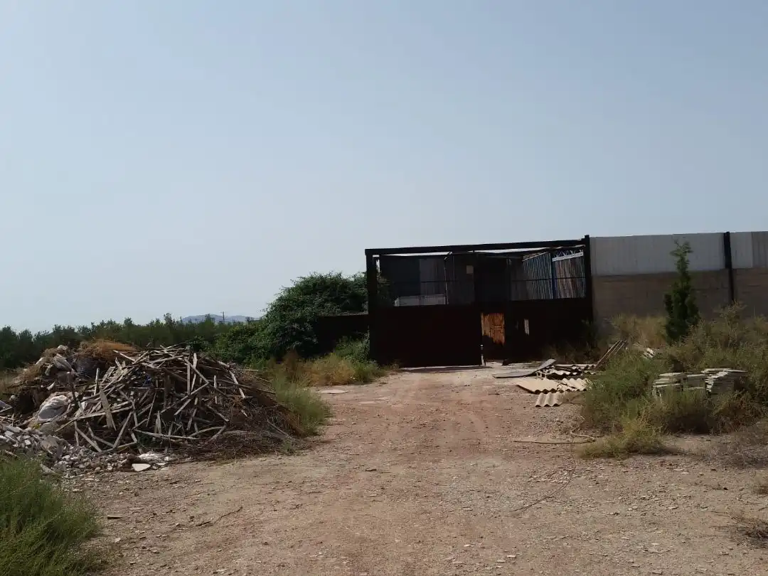 Terreno industrial en venta en Agost