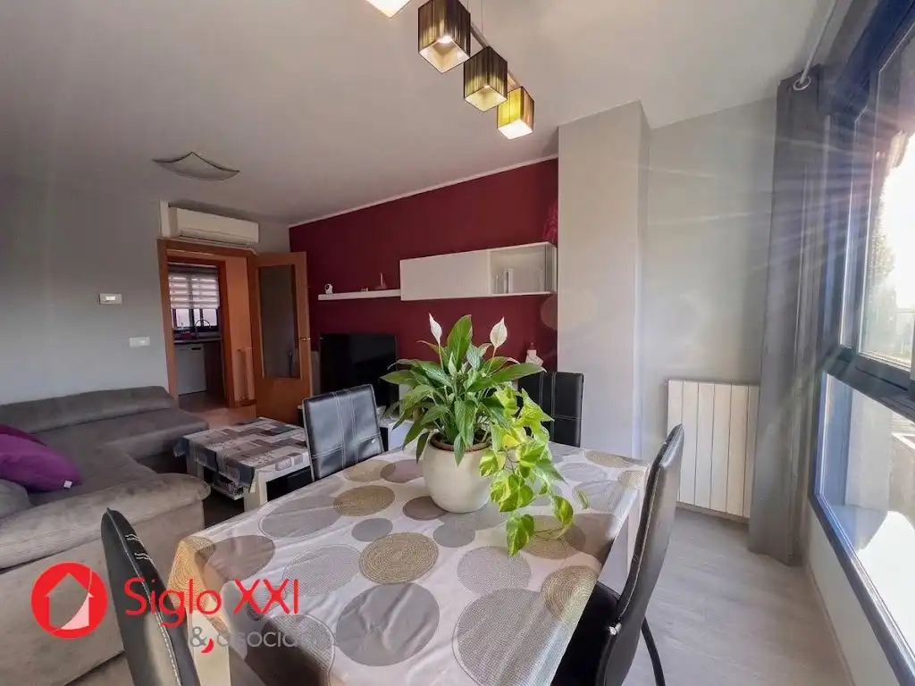 Living room of Flat for sale in Madrigal 