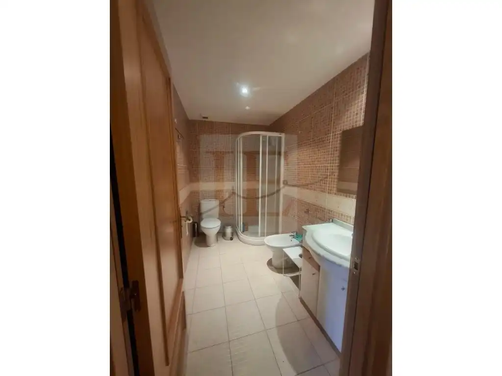 Badezimmer von Wohnungen zum Verkauf in Canillo mit Heizung, Terrasse und Möbliert