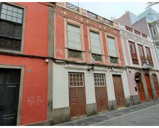 Vista exterior de Casa o xalet en venda en Las Palmas de Gran Canaria amb Moblat