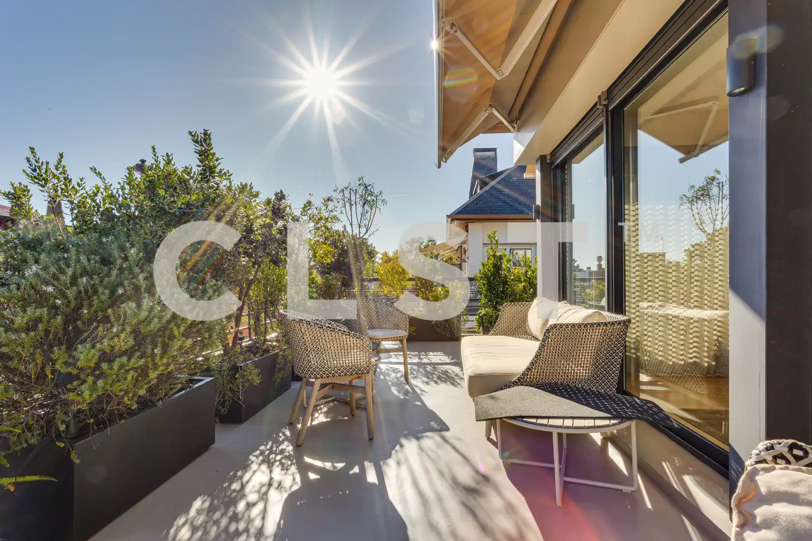 Terrasse von Dachboden zur Miete in Barcelona mit Klimaanlage, Heizung und Parkett