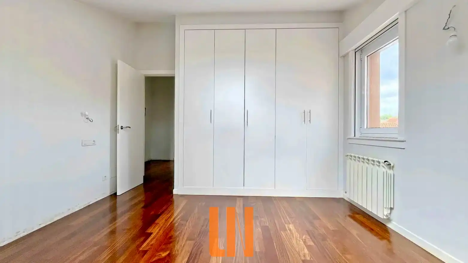 Bedroom of Houses for sale in Miño  with Heating, Private garden and Parquet flooring