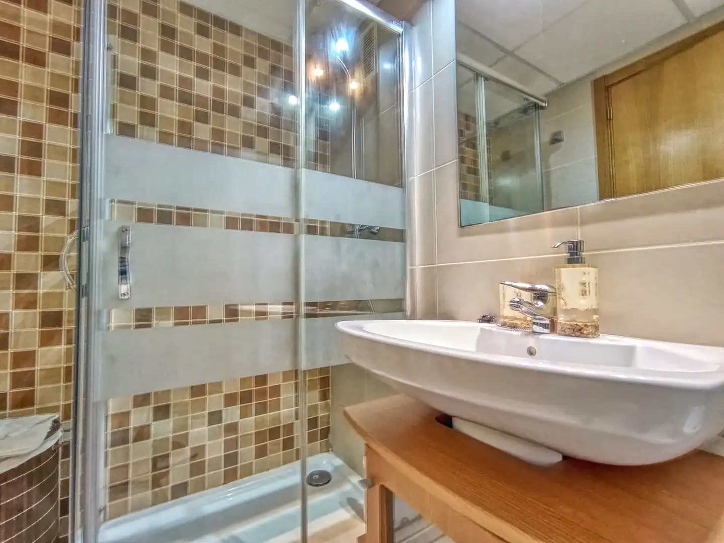 Baño de Piso de alquiler en Alicante / Alacant con Terraza