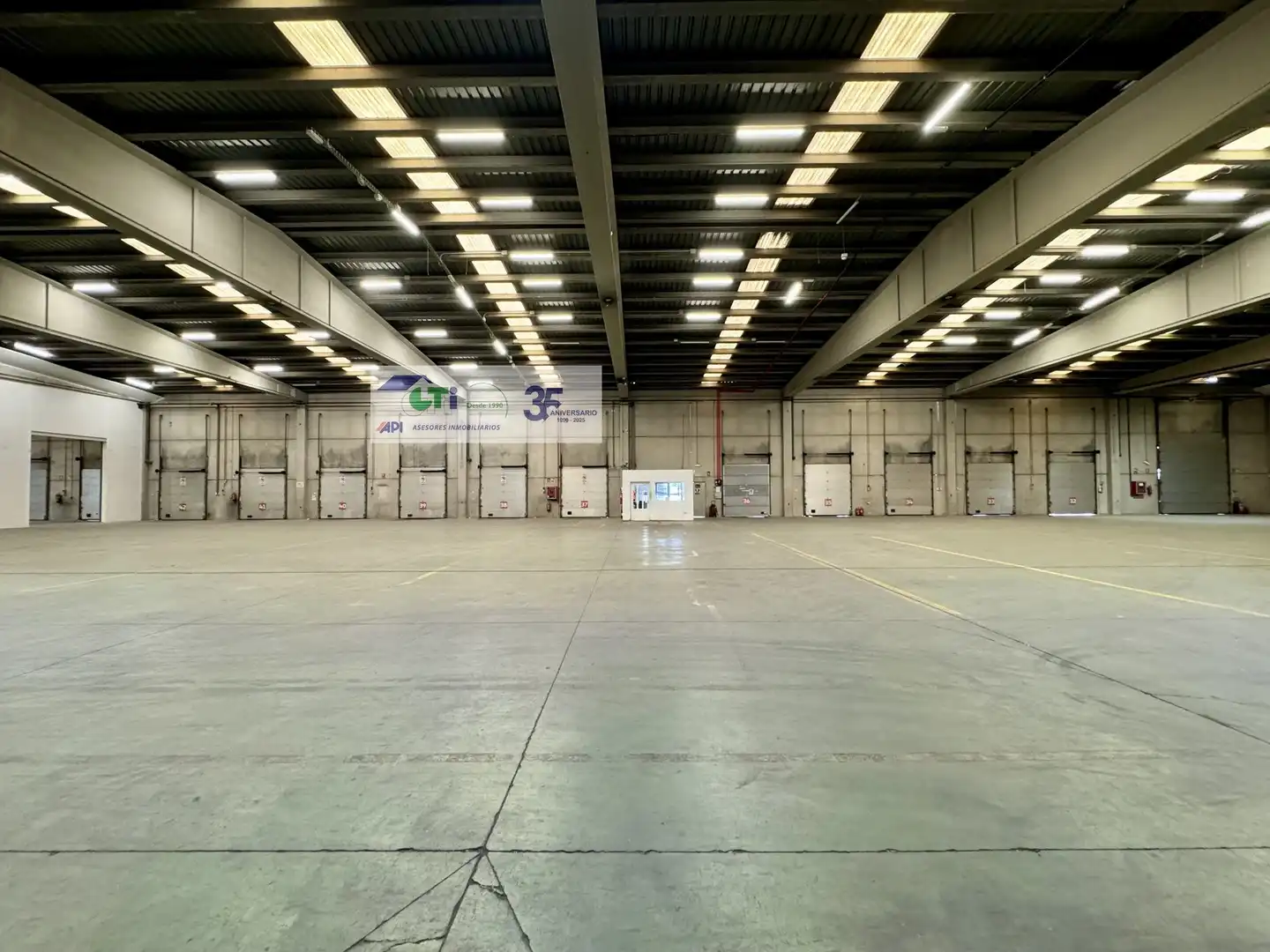Industrial building to rent in C/ RÍO DE JANEIRO, imagen 14