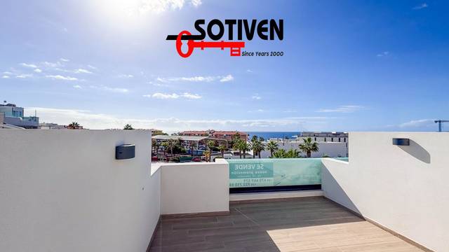 Casa adosada en Venta en Playa de San Juan