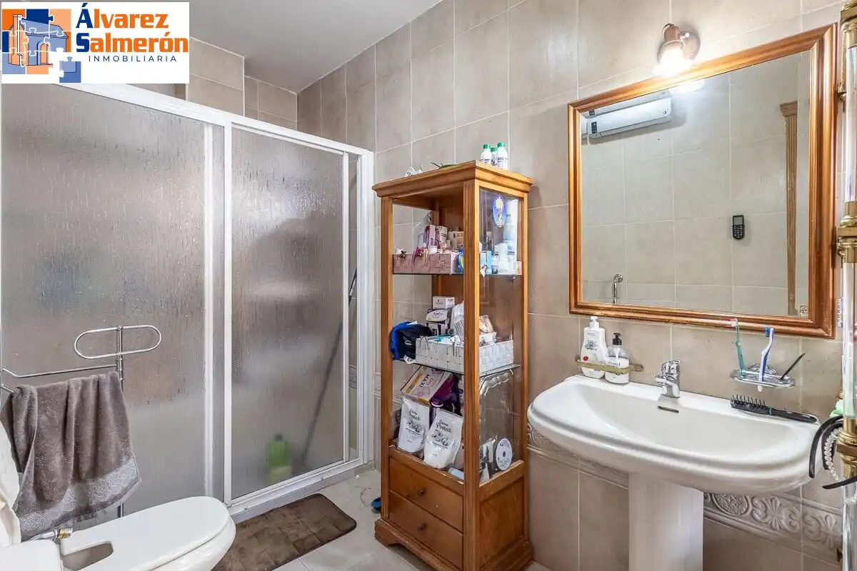 Detached house with terrace for sale in Calle Calle Sauce, imagen 37