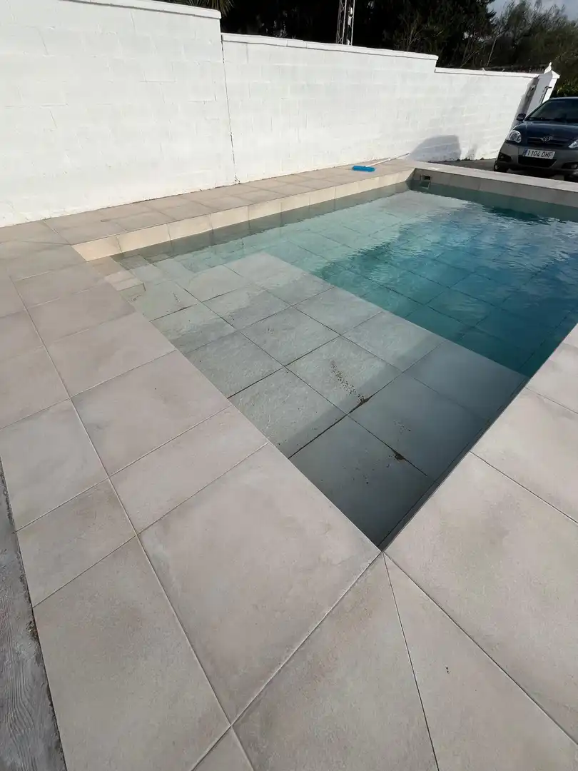 Swimming pool of Houses for sale in Chiclana de la Frontera