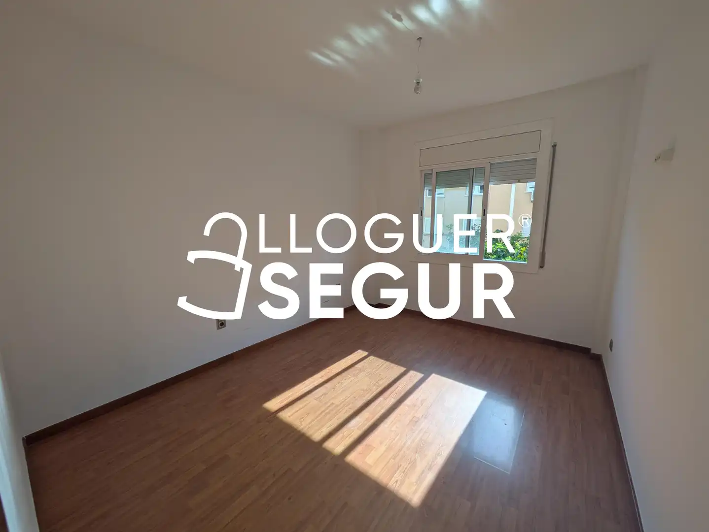 Flat with lift to rent in d'Antoni Gaudi, imagen 11