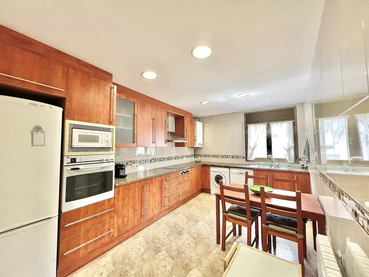 Maison mitoyenne à vendre à Calle d'Adrià Álvarez, imagen 30