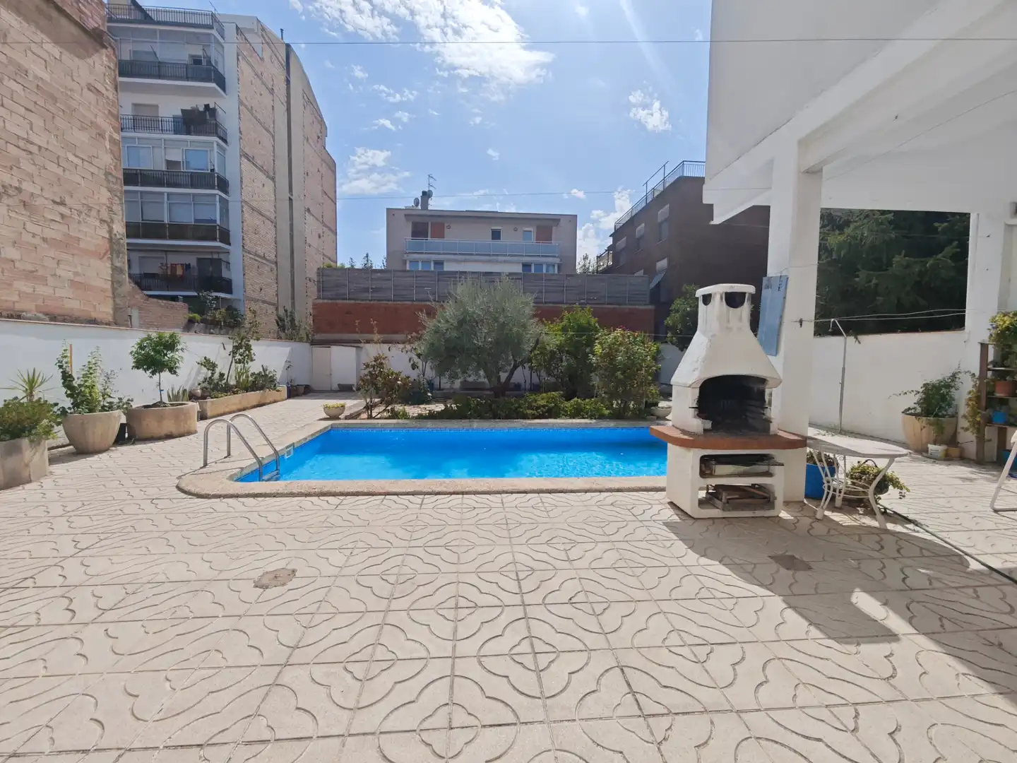 Piscina de Casa o xalet en venda en Igualada amb Aire condicionat, Calefacció i Jardí privat