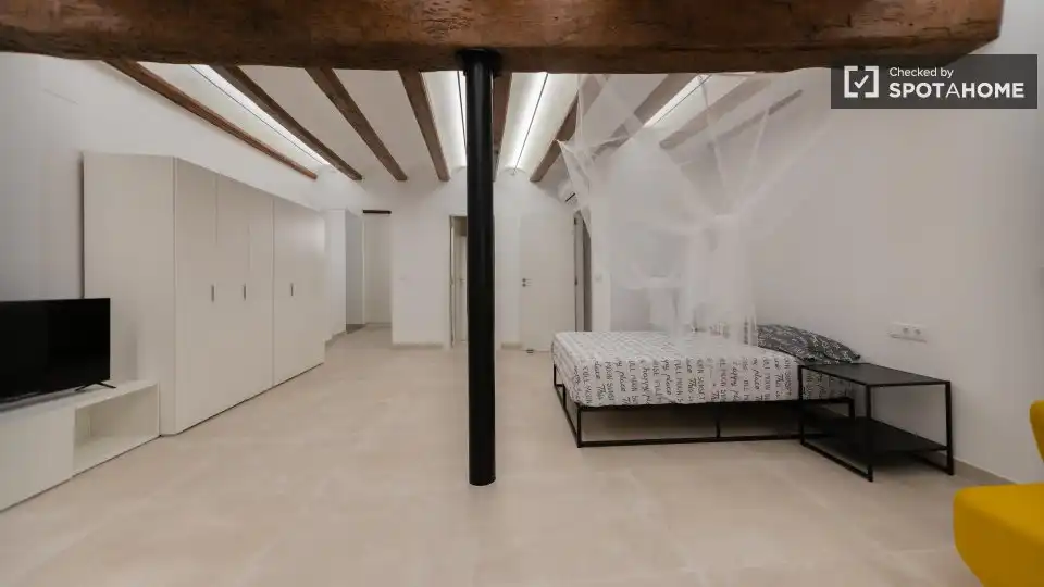 Piso en alquiler en Ciutat Vella, imagen 5