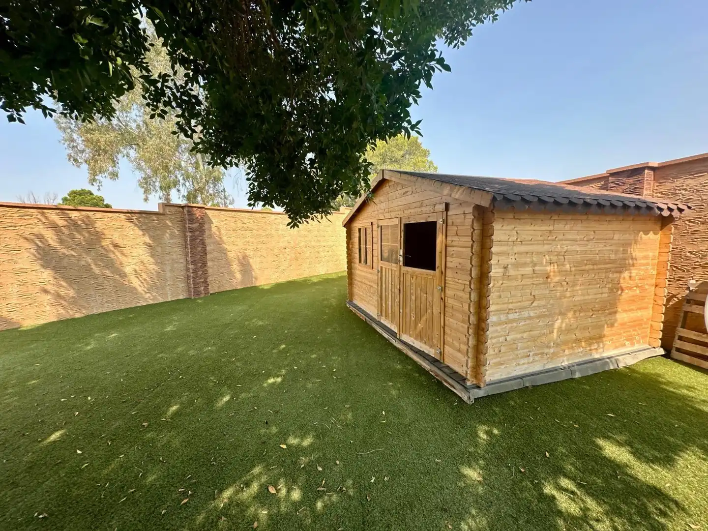 Vista exterior de Casa o xalet en venda en Alicante / Alacant amb Aire condicionat, Jardí privat i Terrassa