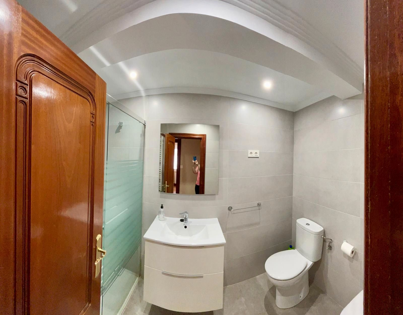 Baño de Piso de alquiler en Leioa con Calefacción y Terraza