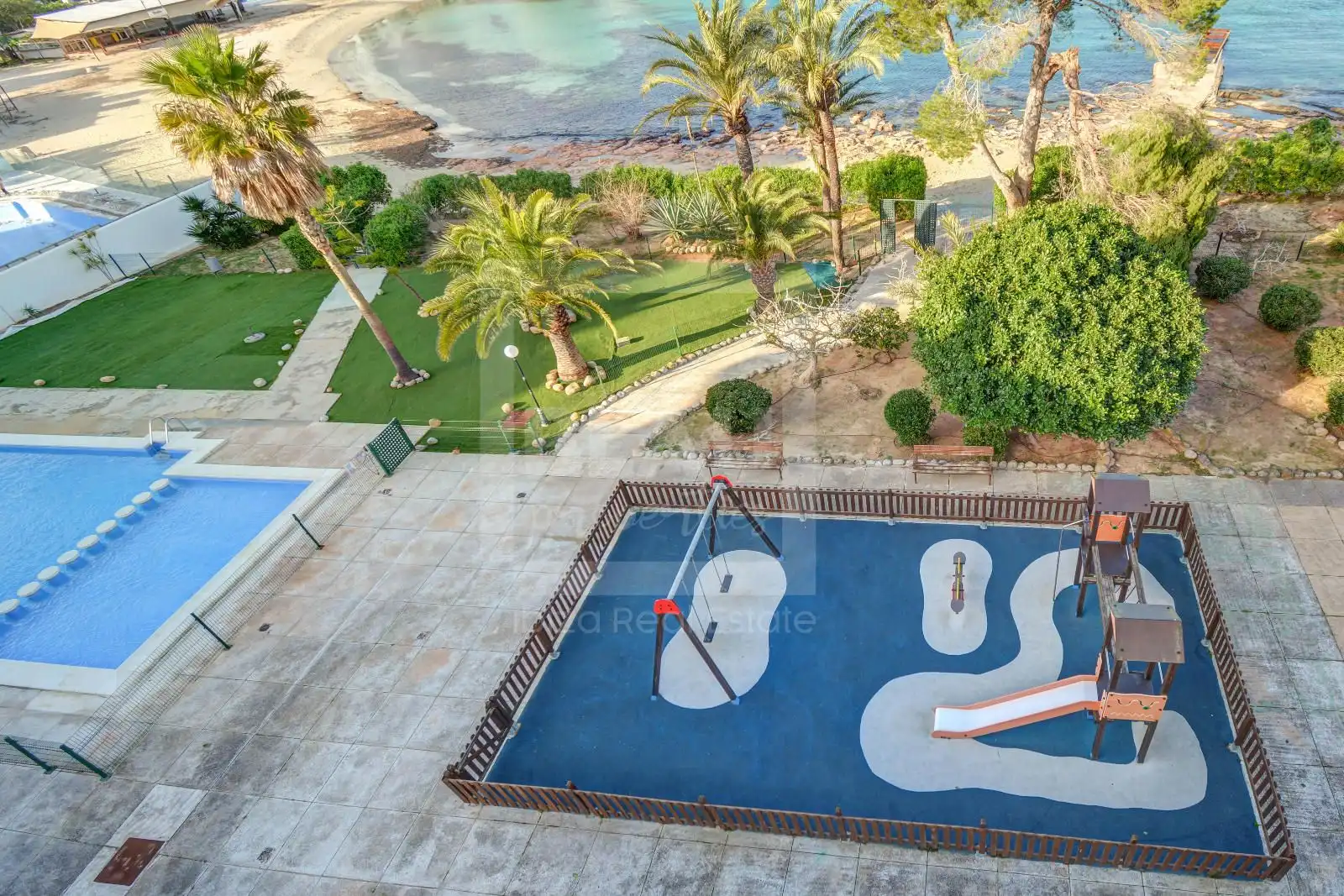 Swimming pool of Flat for sale in Sant Josep de sa Talaia  with Air Conditioner, Terrace and Swimming Pool