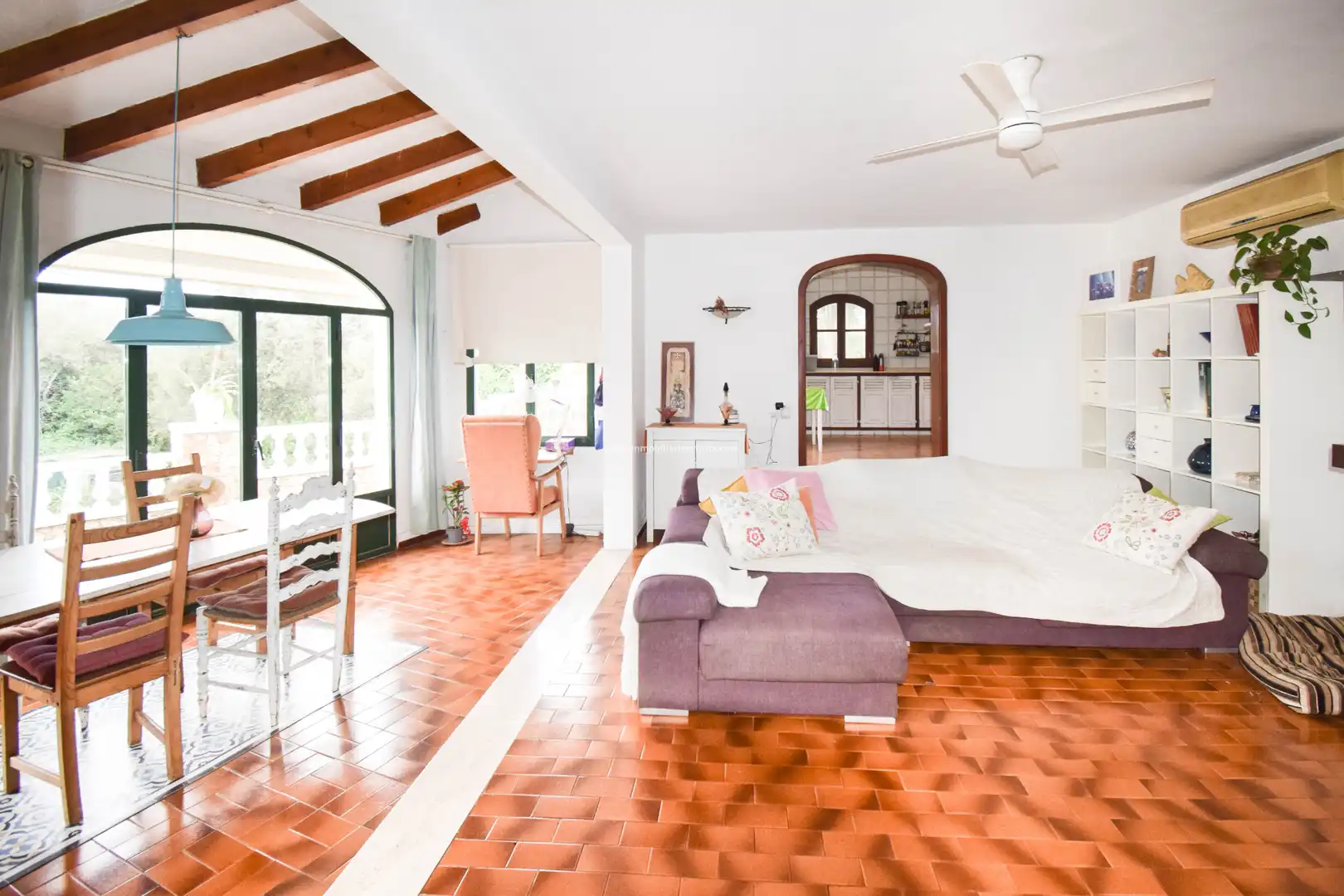 Living room of Country homes for sale in Ciutadella de Menorca  with Air Conditioner, Private garden and Terrace
