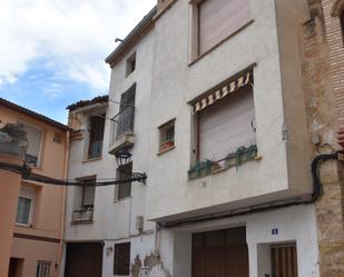 Vista exterior de Casa o xalet en venda en Valjunquera amb Calefacció, Terrassa i Moblat