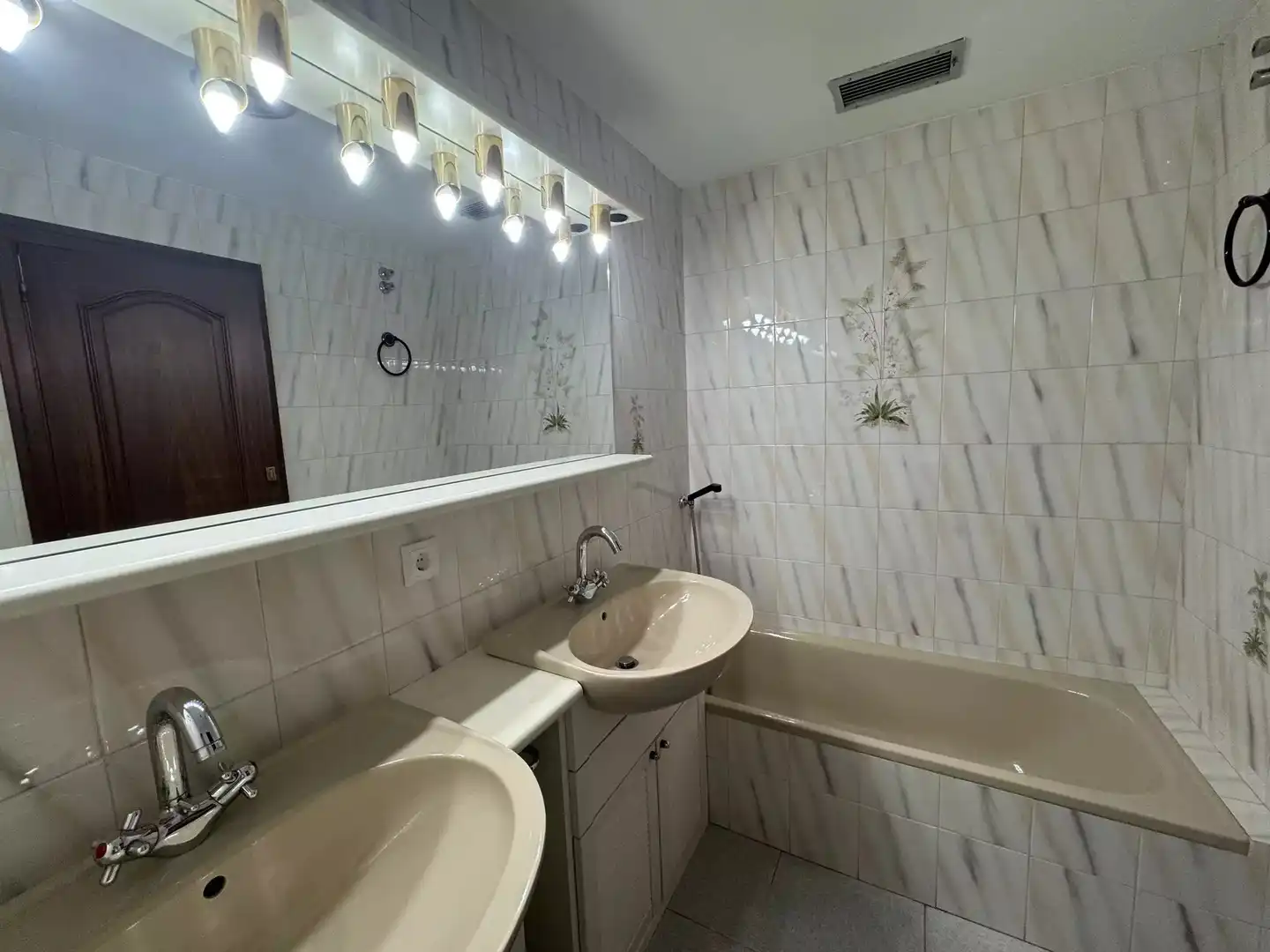 Bathroom of Houses for sale in Girona  with Air Conditioner, Heating and Terrace