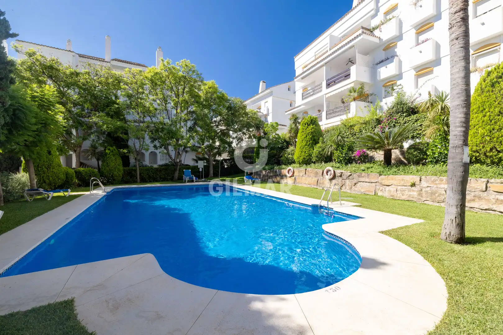 Garten von Wohnungen zum Verkauf in Marbella mit Heizung, Privatgarten und Schwimmbad