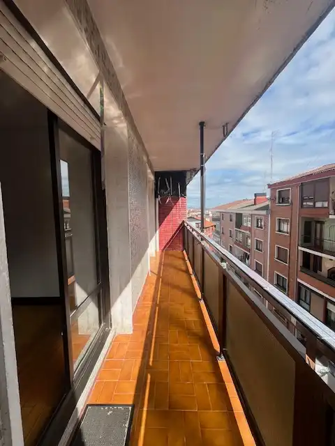Terraza de Piso en venta en Santurtzi  con Balcón