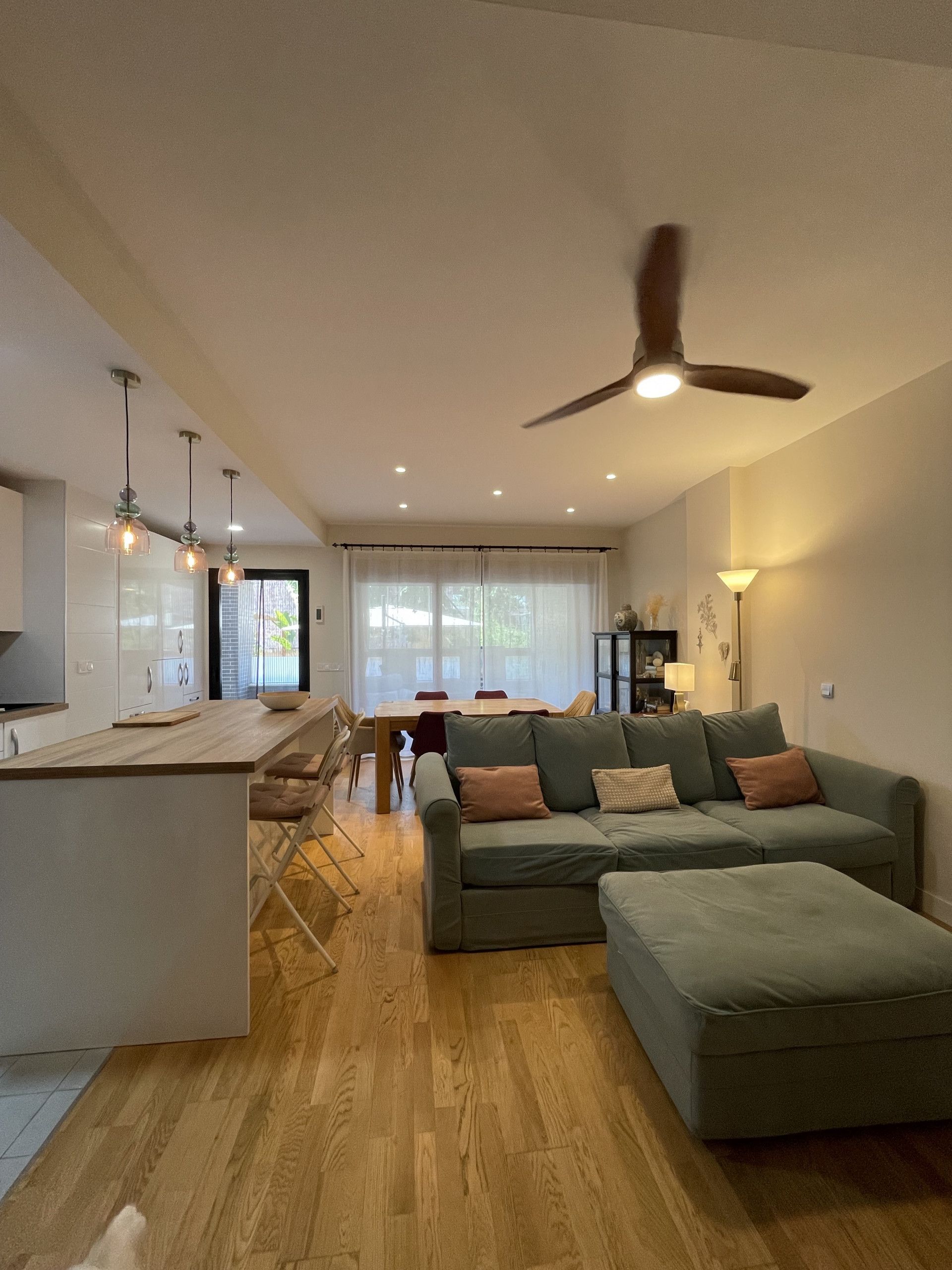 Sala de estar de Planta baja en venta en Torremolinos con Aire acondicionado, Calefacción y Terraza