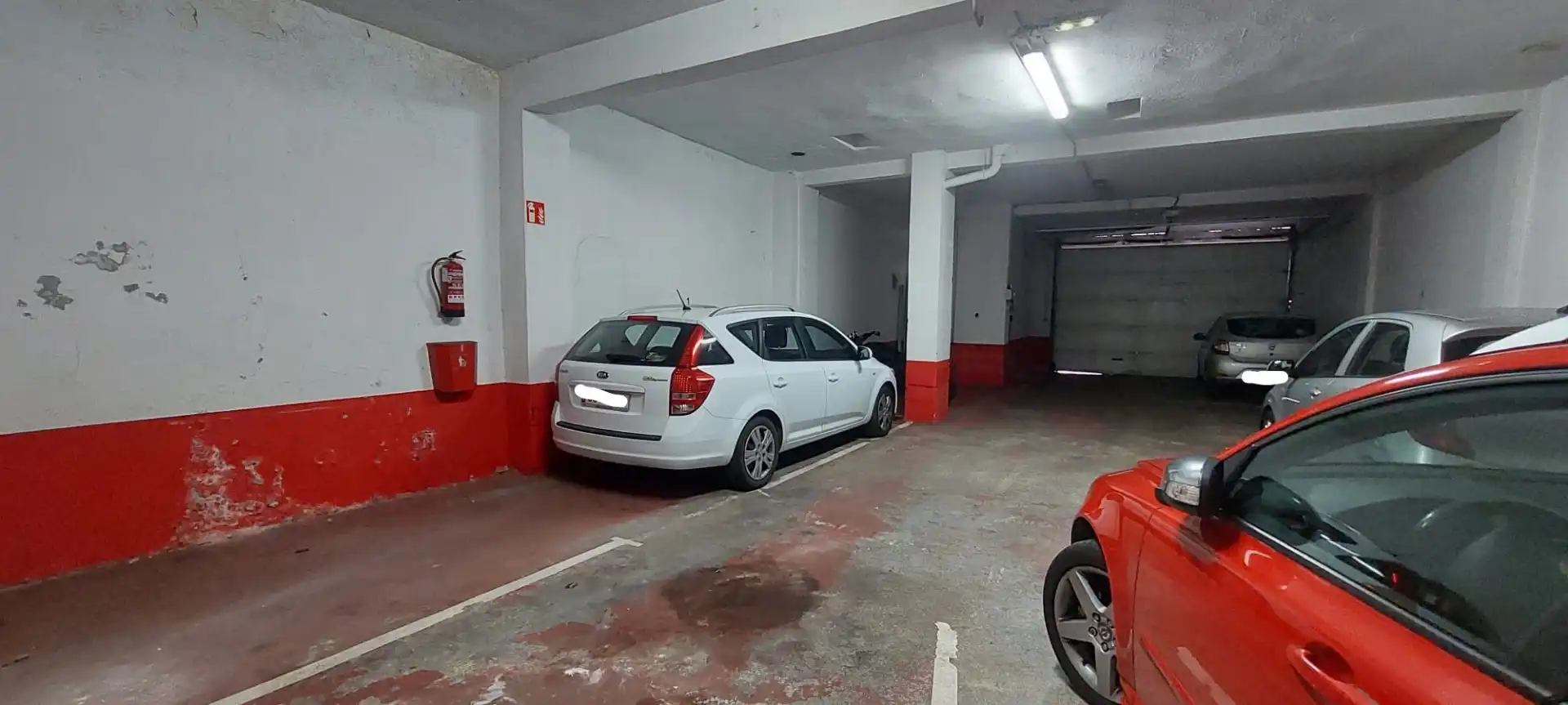 Parking de Local en venta en Gijón  con Amueblado