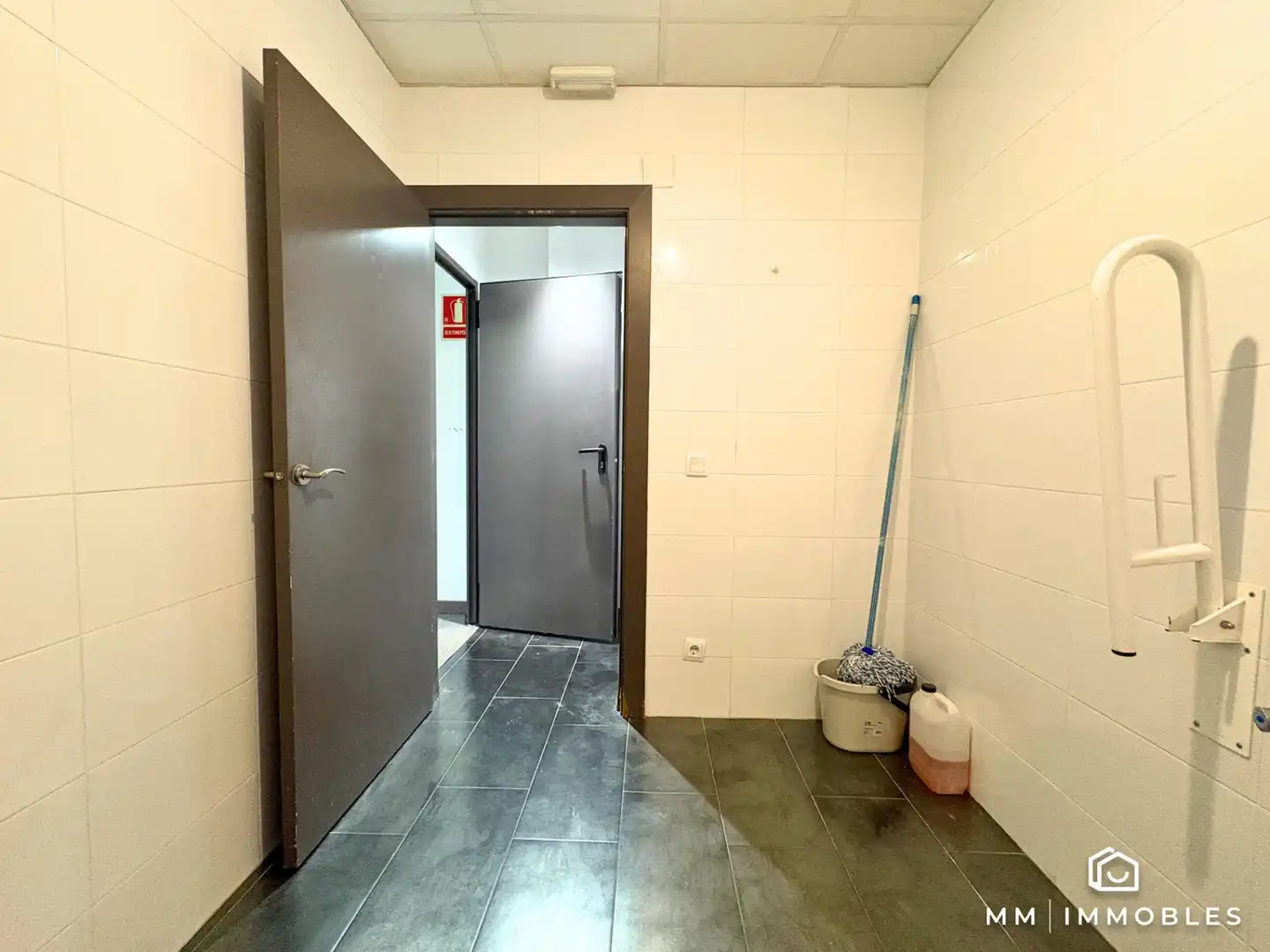 Gewerbefläche zur Miete in Carrer Carrer Travesseres 32, imagen 17